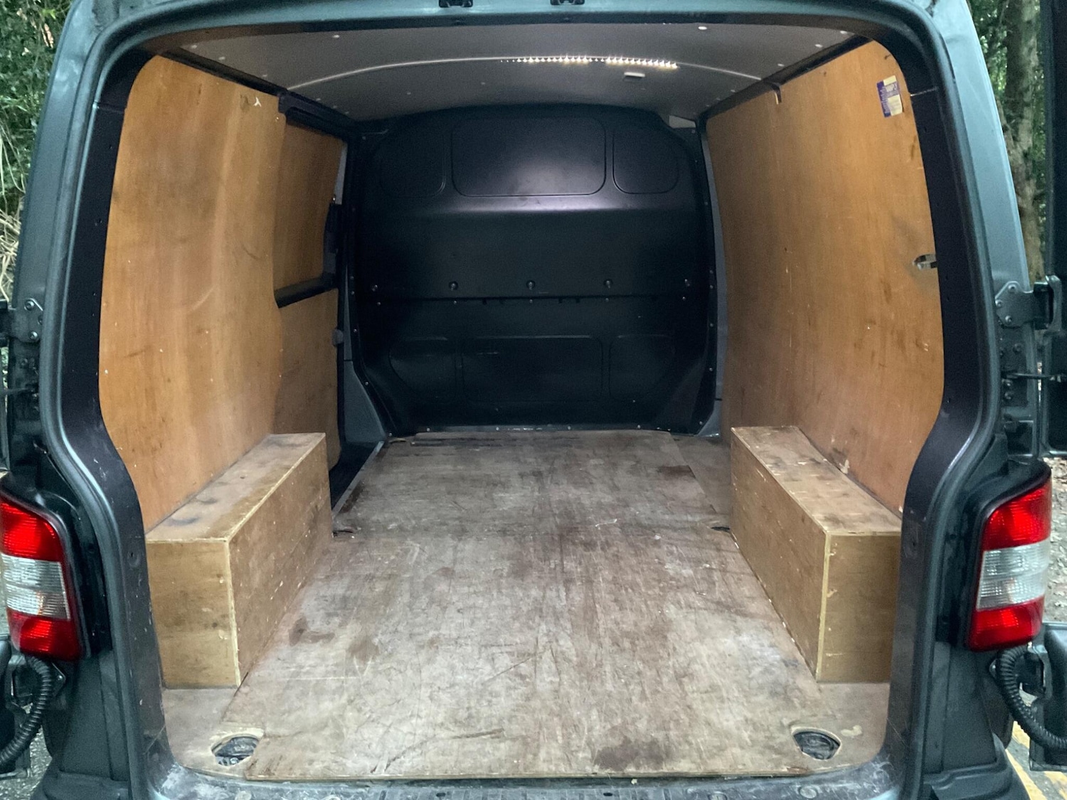 Used Volkswagen Transporter 2013 for sale - 76899565: Photo 16