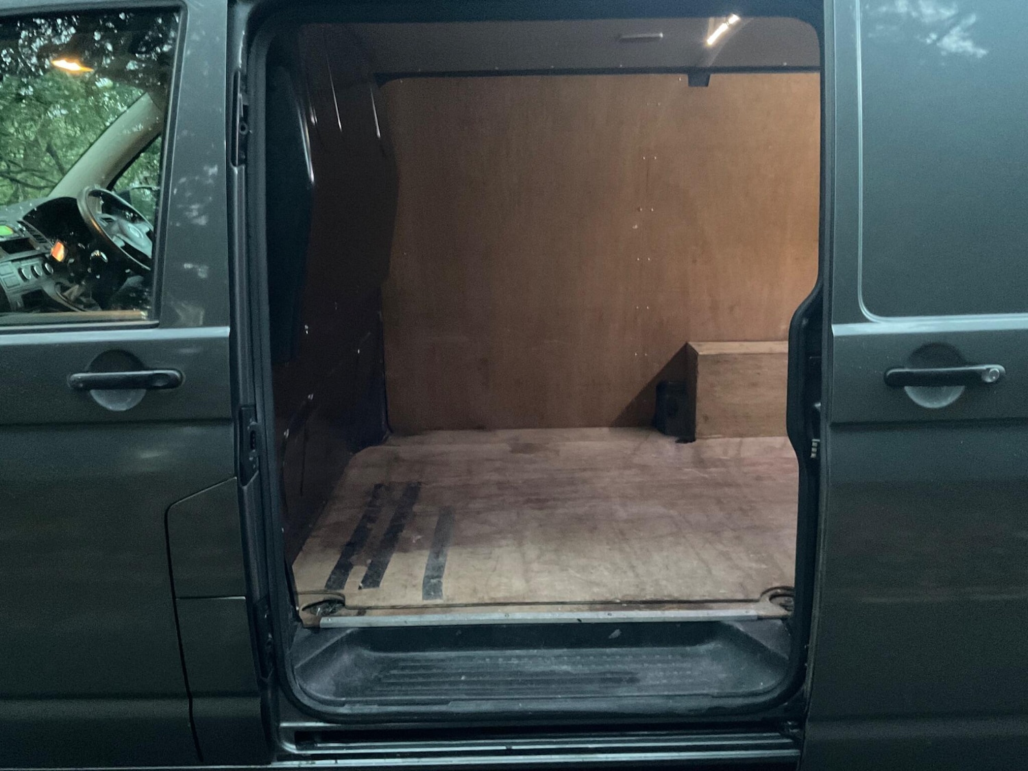 Used Volkswagen Transporter 2013 for sale - 76899565: Photo 18