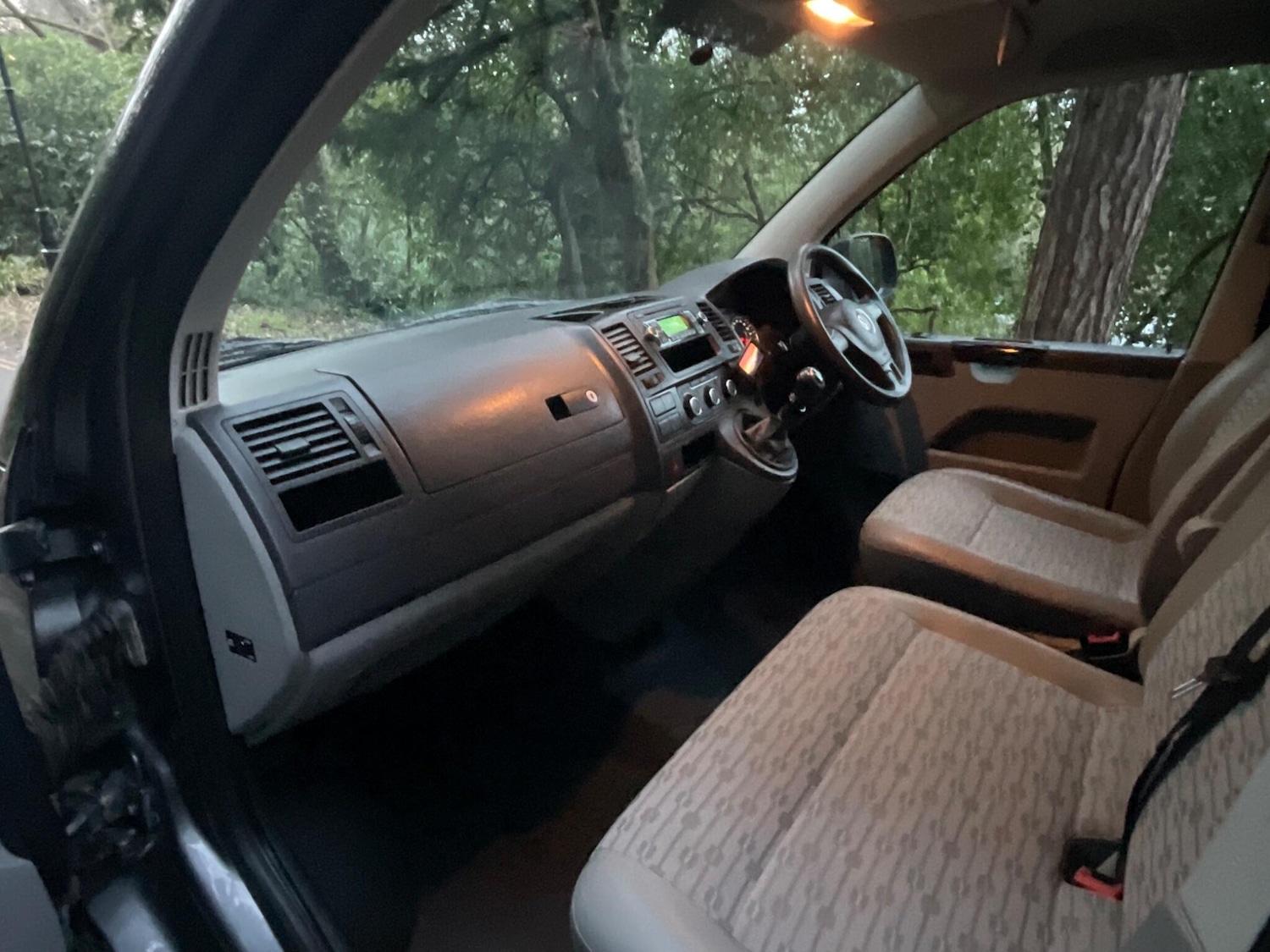 Used Volkswagen Transporter 2013 for sale - 76899565: Photo 23