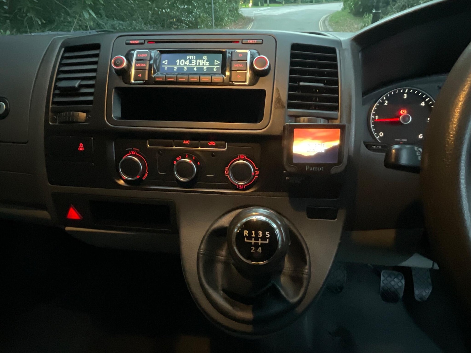 Used Volkswagen Transporter 2013 for sale - 76899565: Photo 26