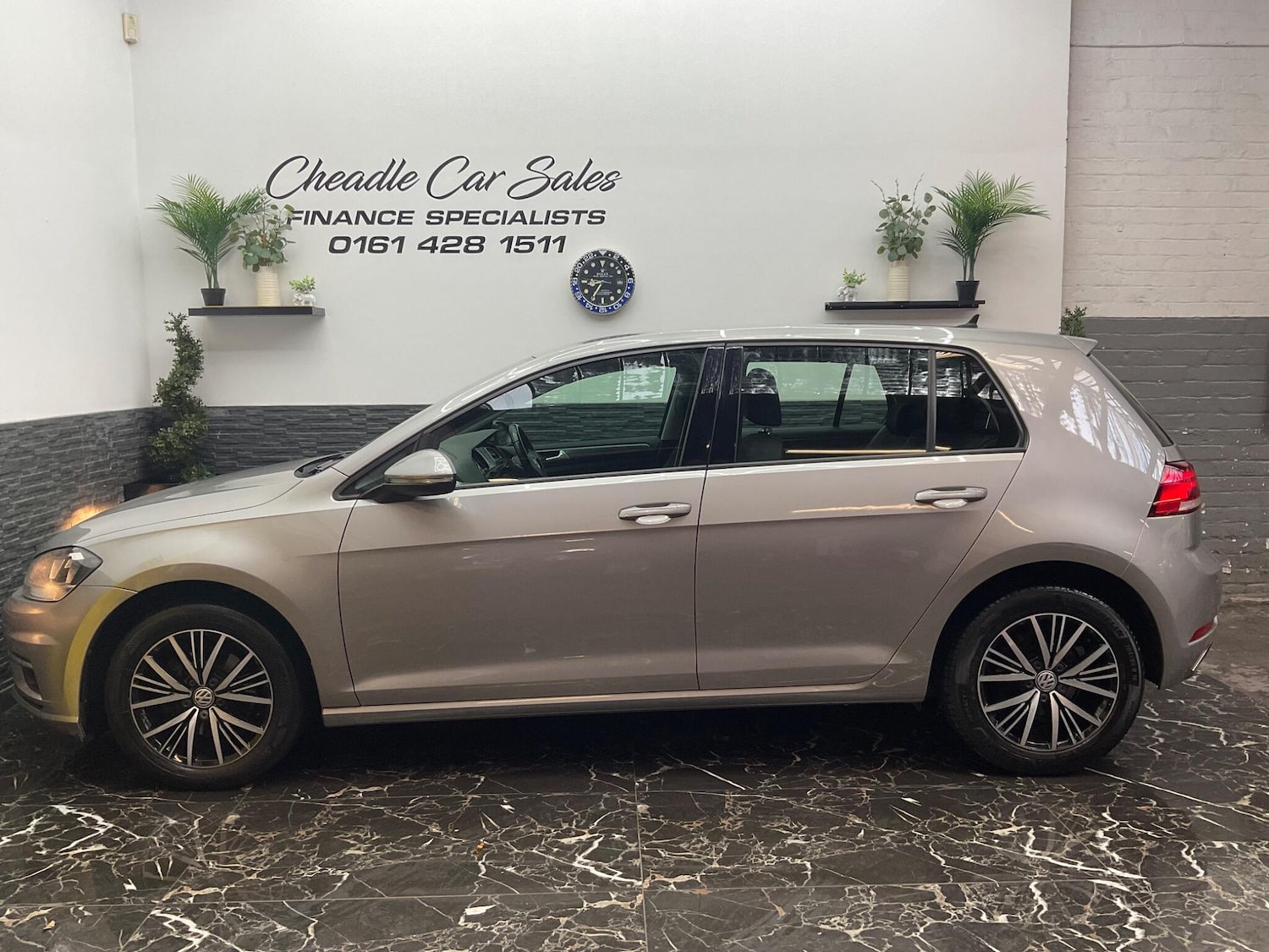 Used Volkswagen Golf 2018 for sale - 75645897: Photo 23