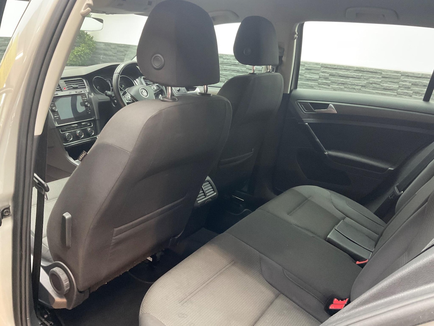 Used Volkswagen Golf 2018 for sale - 75645897: Photo 26