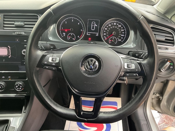 Used Volkswagen Golf 2018 for sale - 75645897: Photo 8