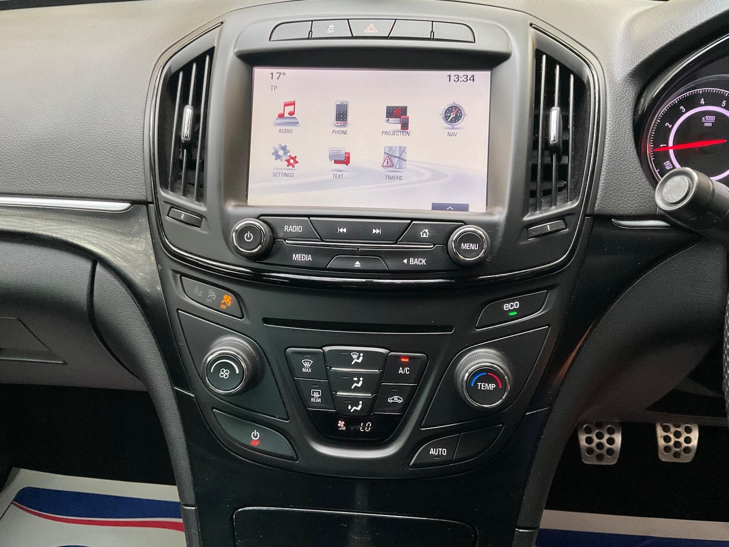 Used Vauxhall Insignia 2015 for sale - 76990331: Photo 20