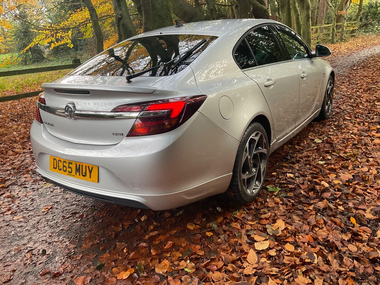 Used Vauxhall Insignia 2015 for sale - 76990331: Photo 8