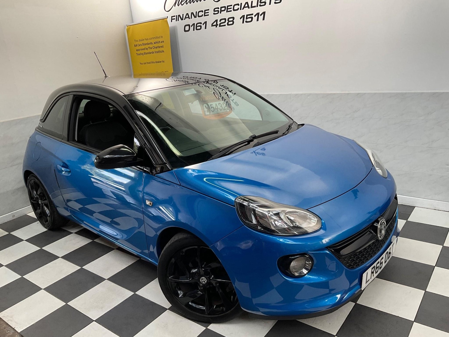 Used Vauxhall ADAM 2016 for sale - 76990263: Photo 4