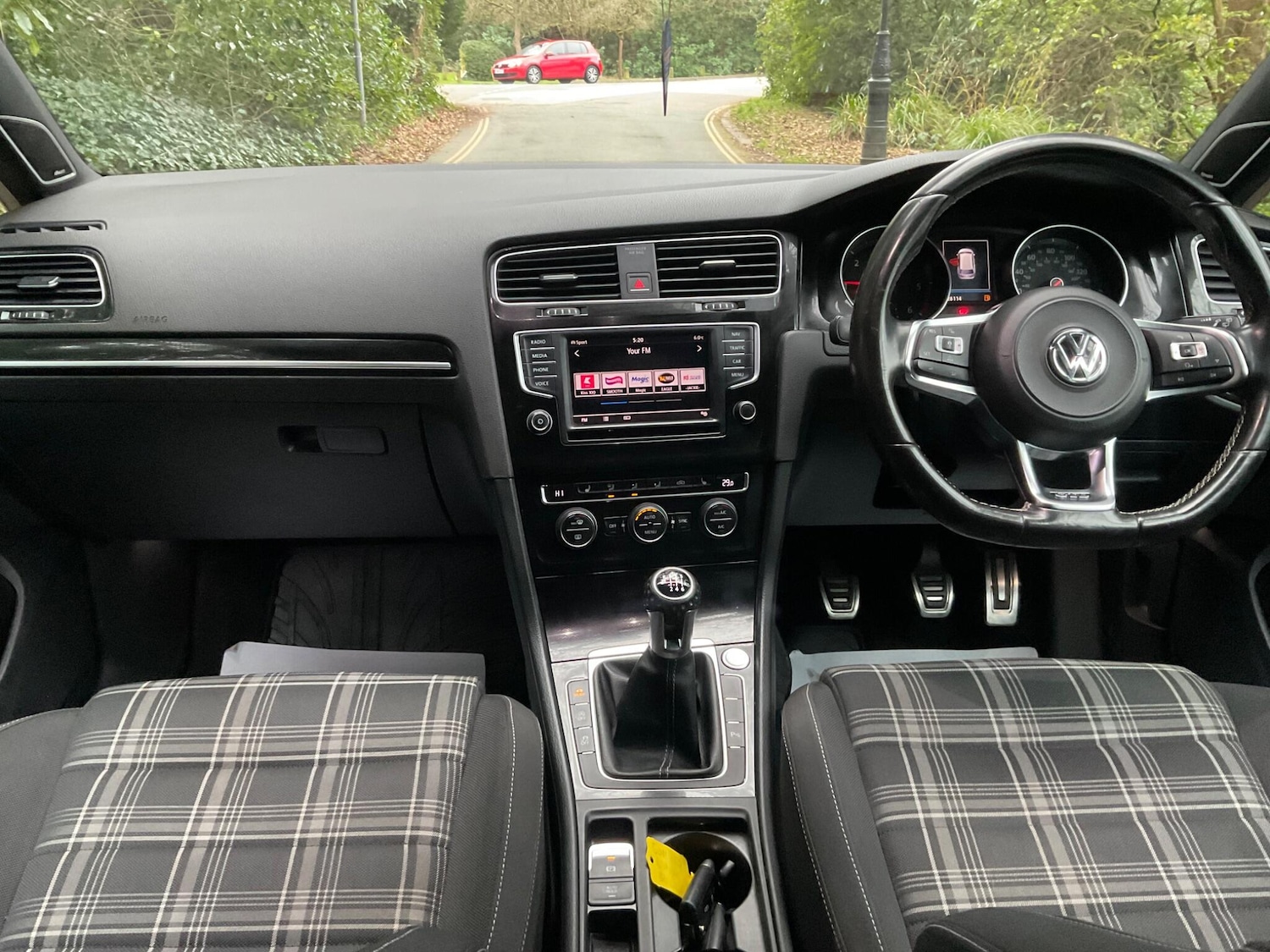 Used Volkswagen Golf 2017 for sale - 77066640: Photo 13