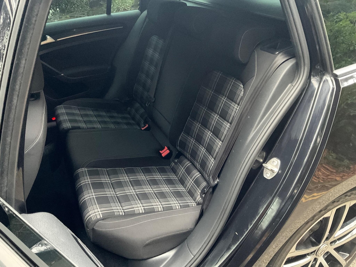 Used Volkswagen Golf 2017 for sale - 77066640: Photo 21