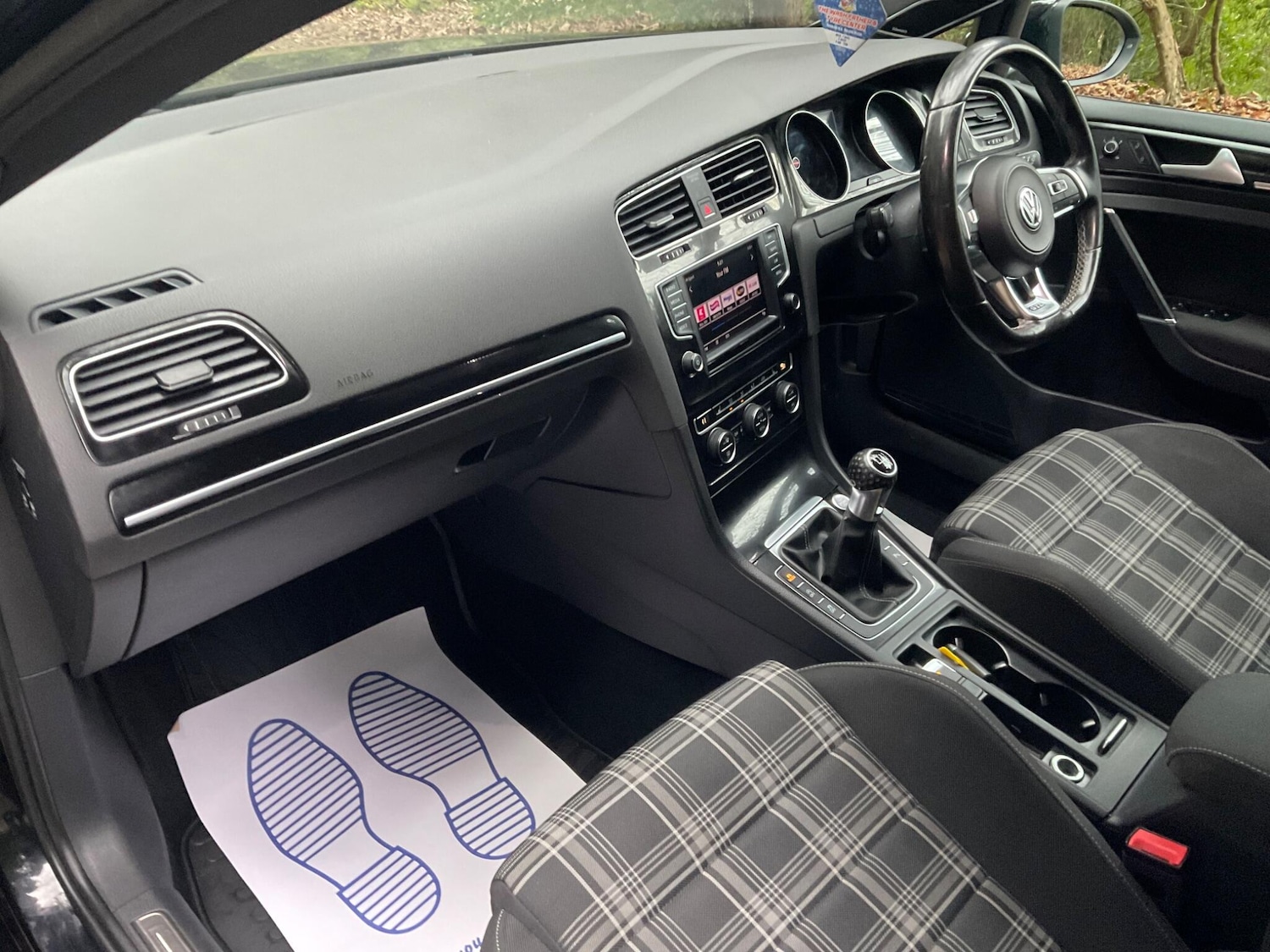 Used Volkswagen Golf 2017 for sale - 77066640: Photo 24