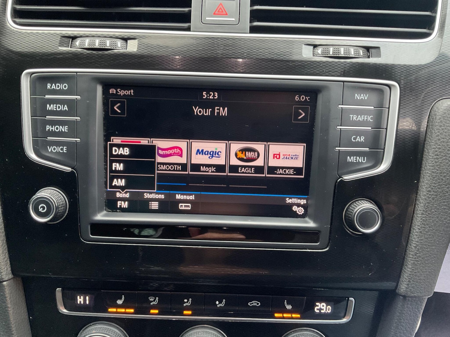 Used Volkswagen Golf 2017 for sale - 77066640: Photo 31