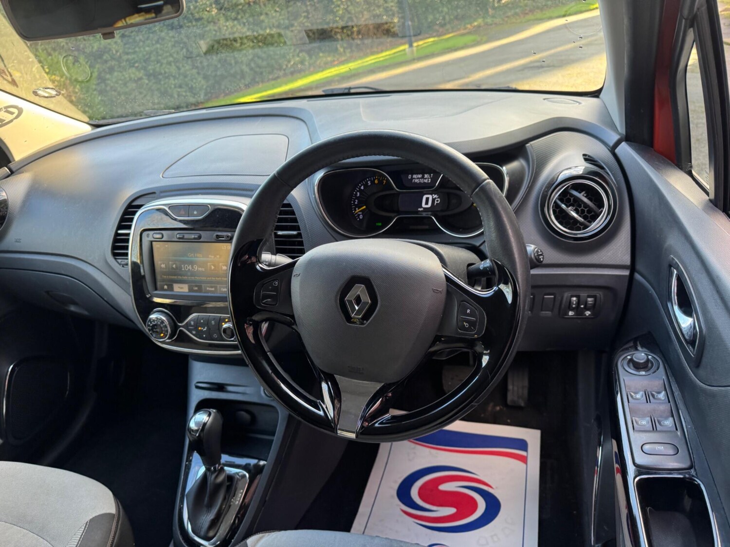 Used Renault Captur for sale - 77495875: Photo 13