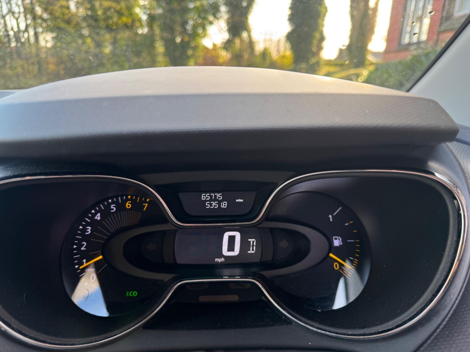 Used Renault Captur for sale - 77495875: Photo 17