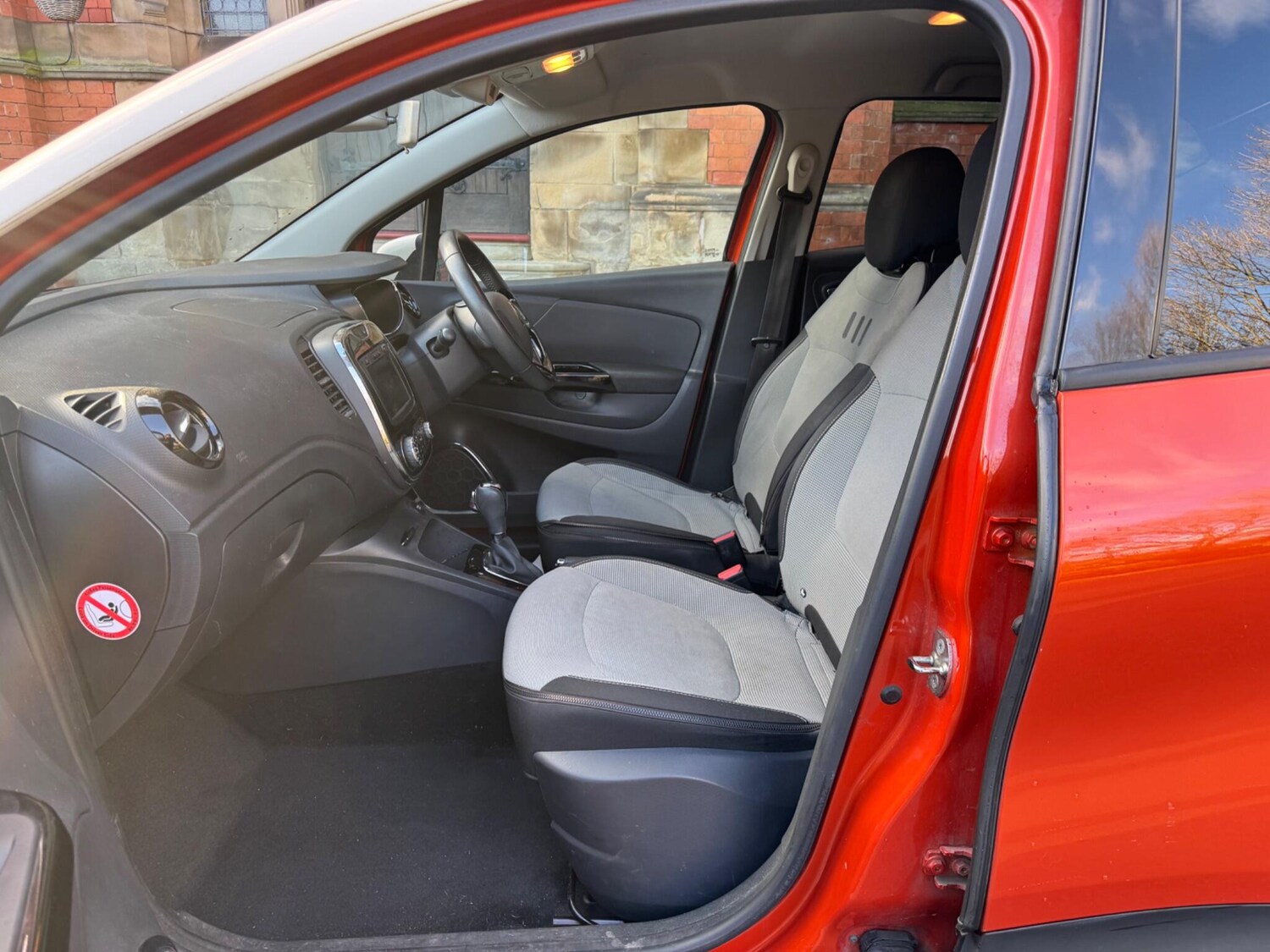 Used Renault Captur for sale - 77495875: Photo 7