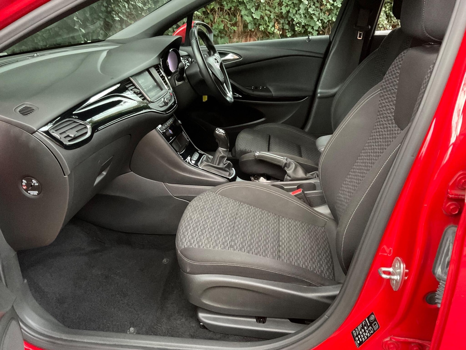 Used Vauxhall Astra 2019 for sale - 77074738: Photo 20