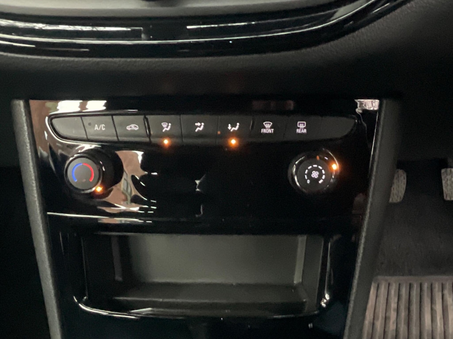 Used Vauxhall Astra 2019 for sale - 77074738: Photo 25