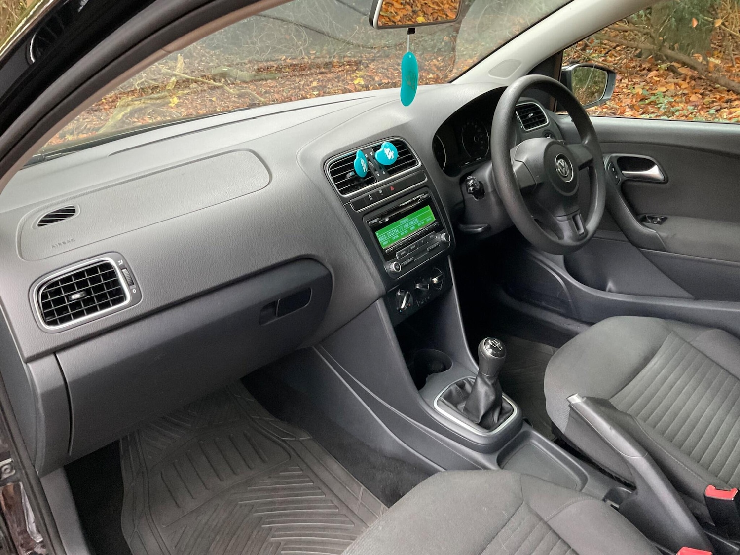 Used Volkswagen Polo 2014 for sale - 76522389: Photo 15