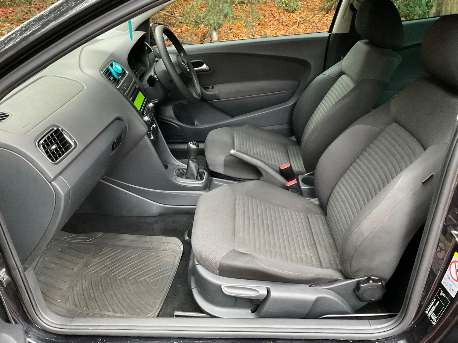 Used Volkswagen Polo 2014 for sale - 76522389: Photo 17