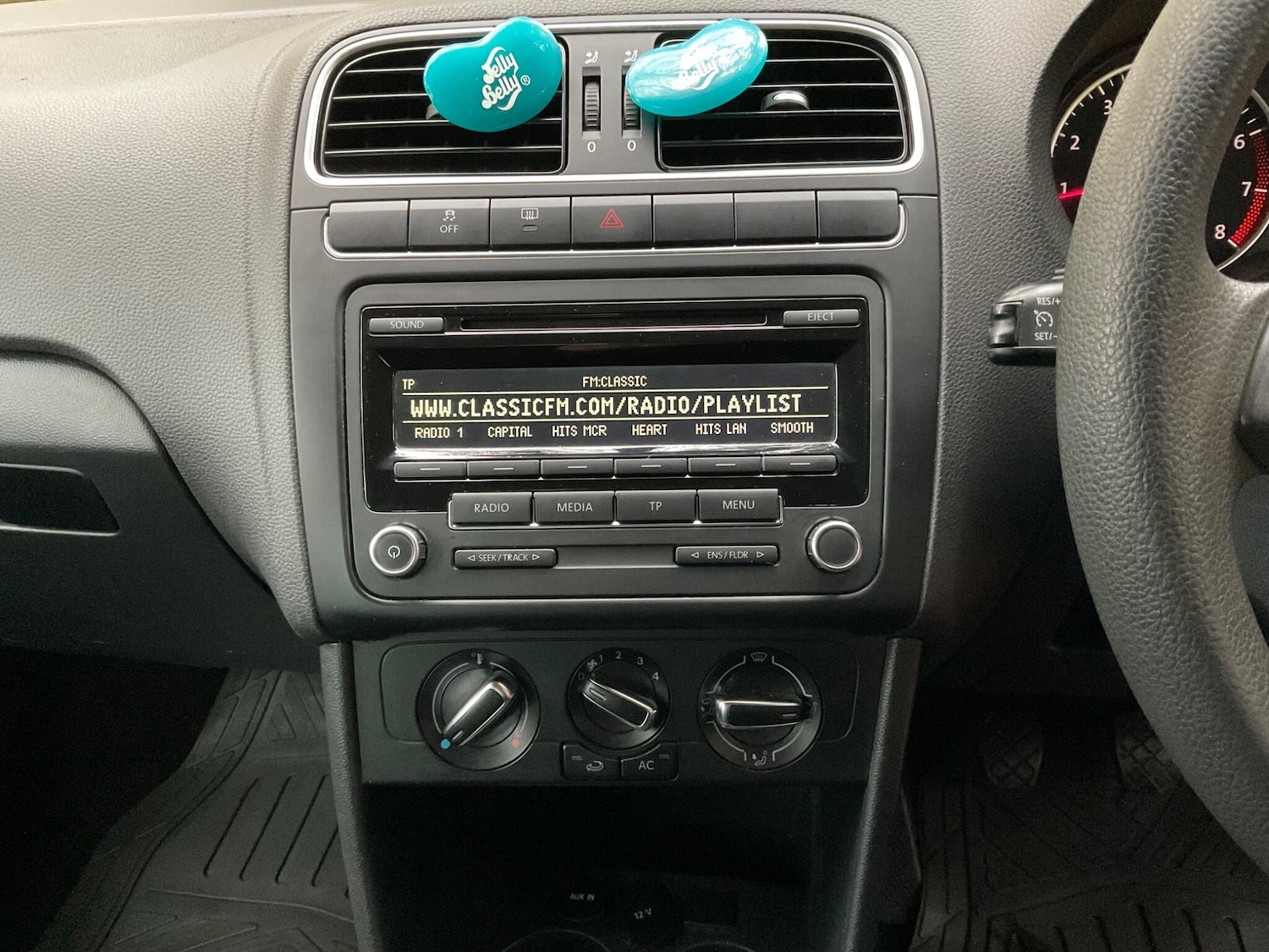 Used Volkswagen Polo 2014 for sale - 76522389: Photo 21