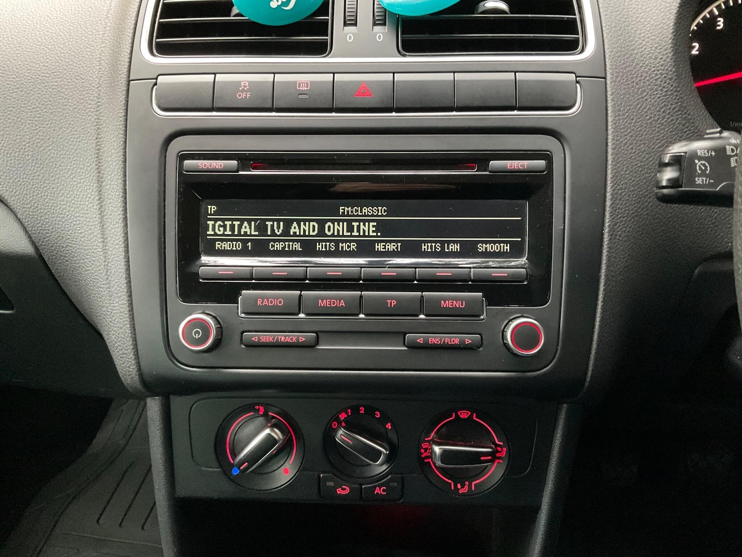 Used Volkswagen Polo 2014 for sale - 76522389: Photo 22