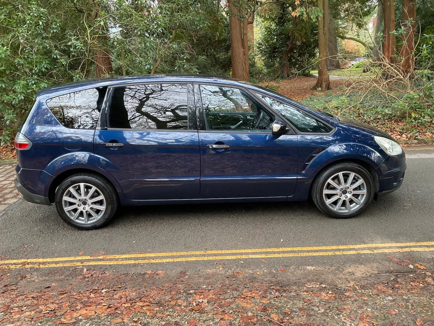 Used Ford S-Max 2009 for sale - 76714555: Photo 10