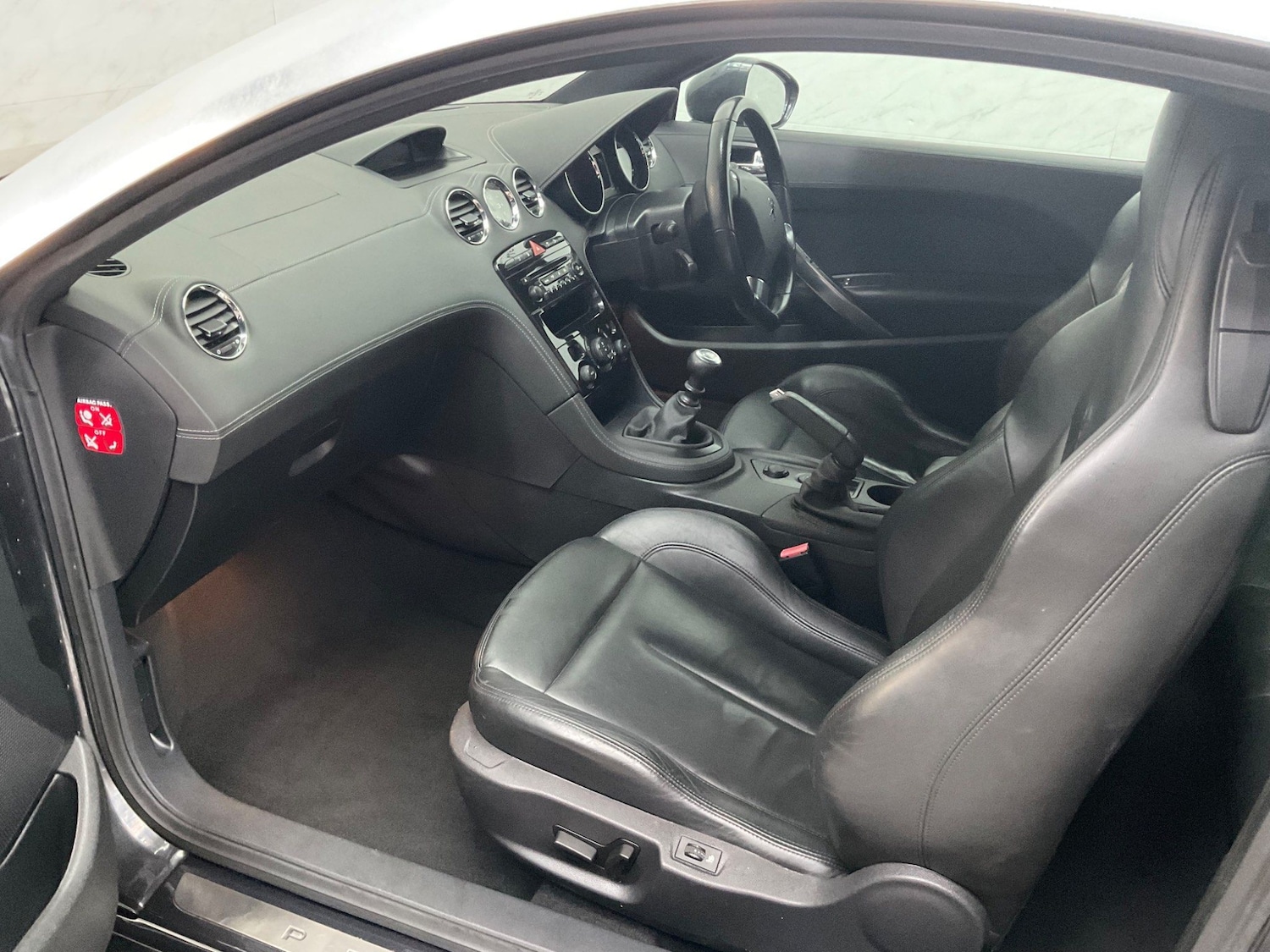 Used Peugeot RCZ 2011 for sale - 76607213: Photo 23