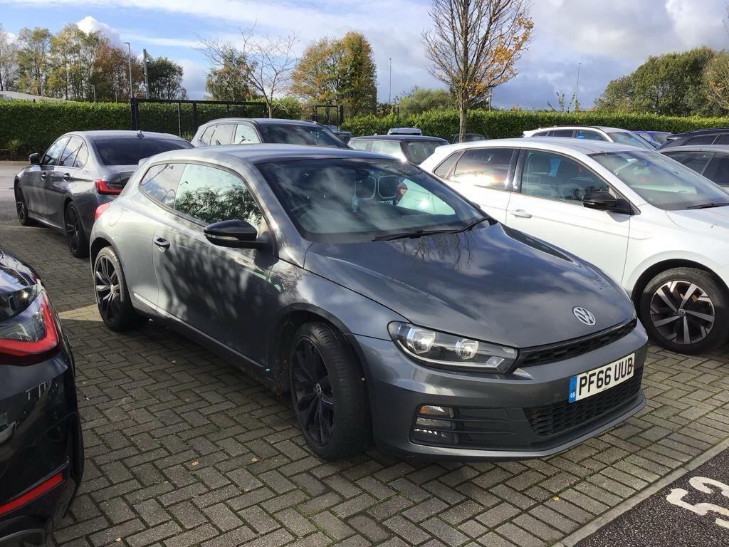 Used Volkswagen Scirocco 2016 for sale - 76538922: Photo 1