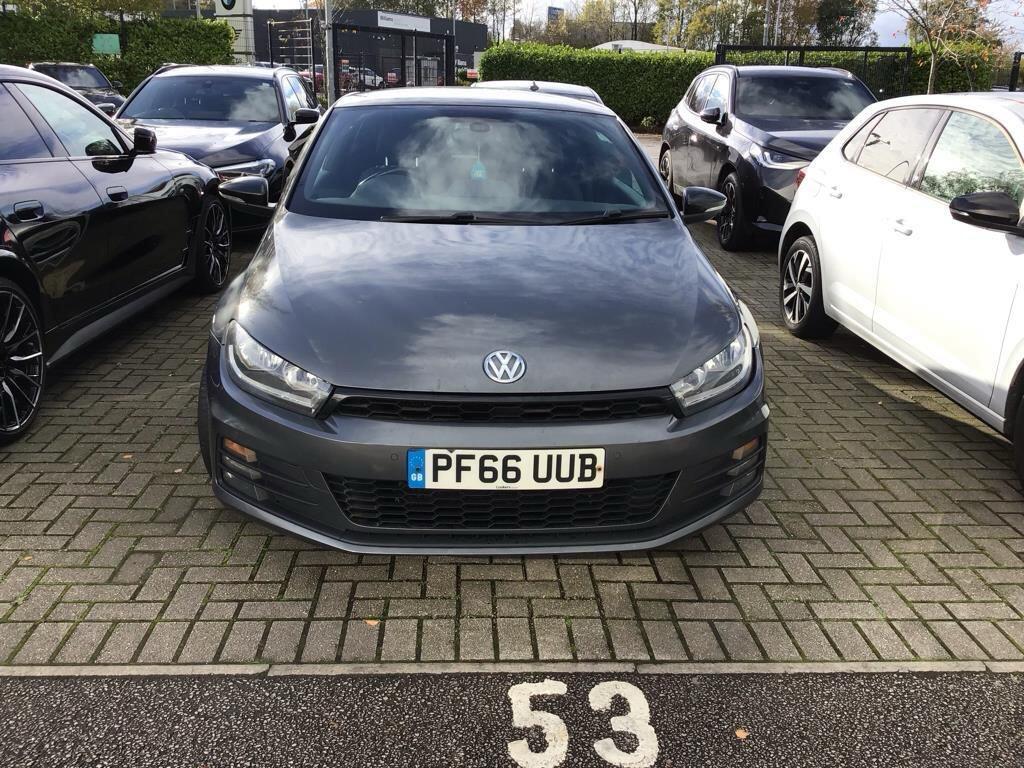 Used Volkswagen Scirocco 2016 for sale - 76538922: Photo 2