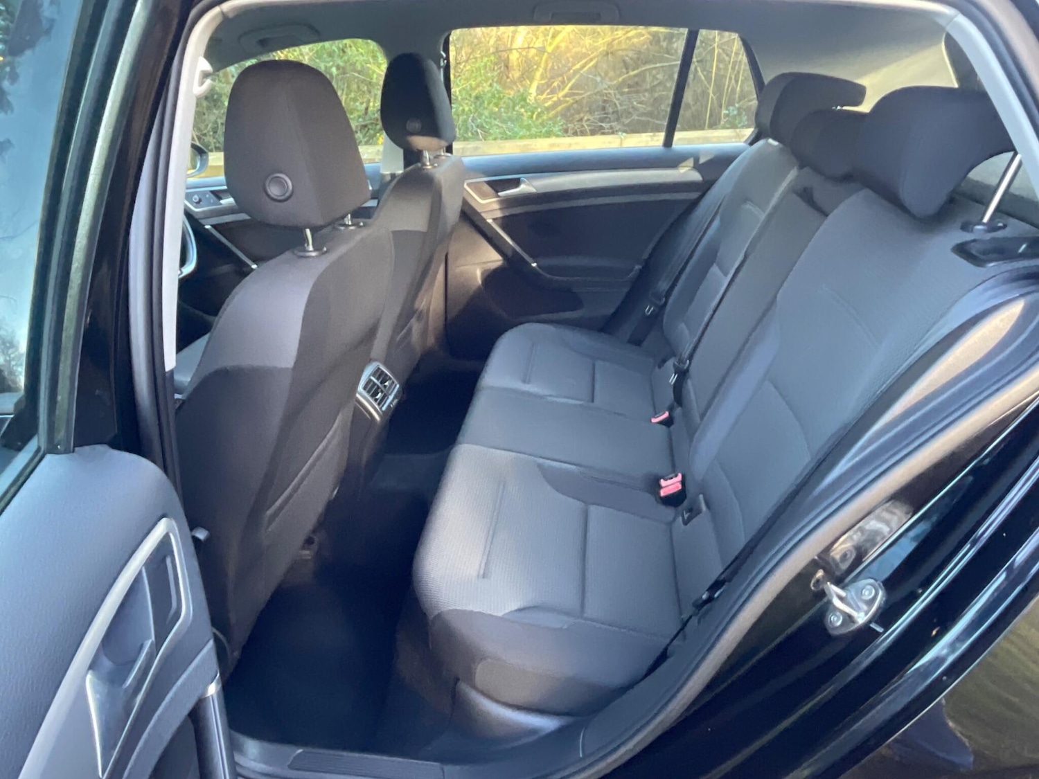 Used Volkswagen Golf 2015 for sale - 77358352: Photo 18