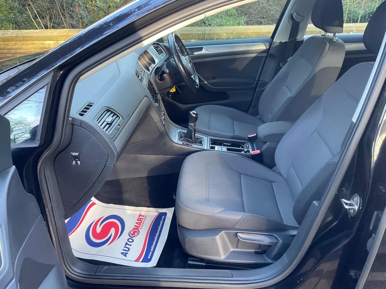 Used Volkswagen Golf 2015 for sale - 77358352: Photo 20