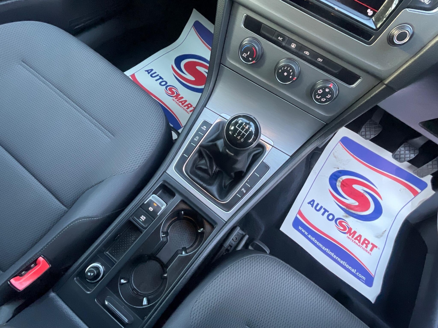 Used Volkswagen Golf 2015 for sale - 77358352: Photo 26