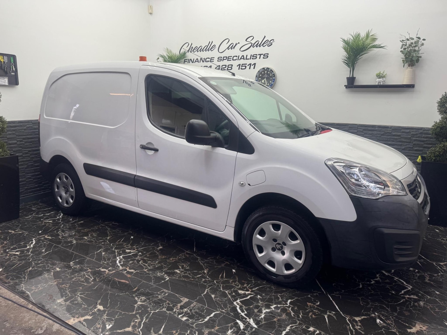 Used Peugeot Partner 2017 for sale - 76802194: Photo 8