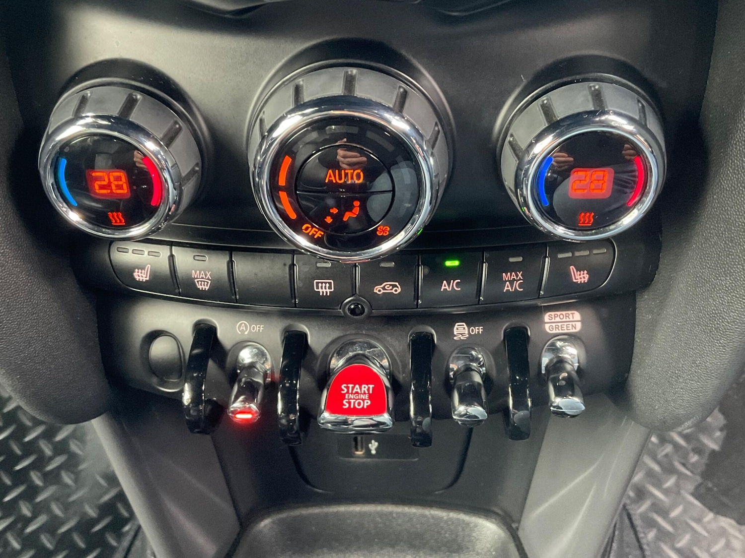 Used MINI Hatch 2019 for sale - 77612588: Photo 26