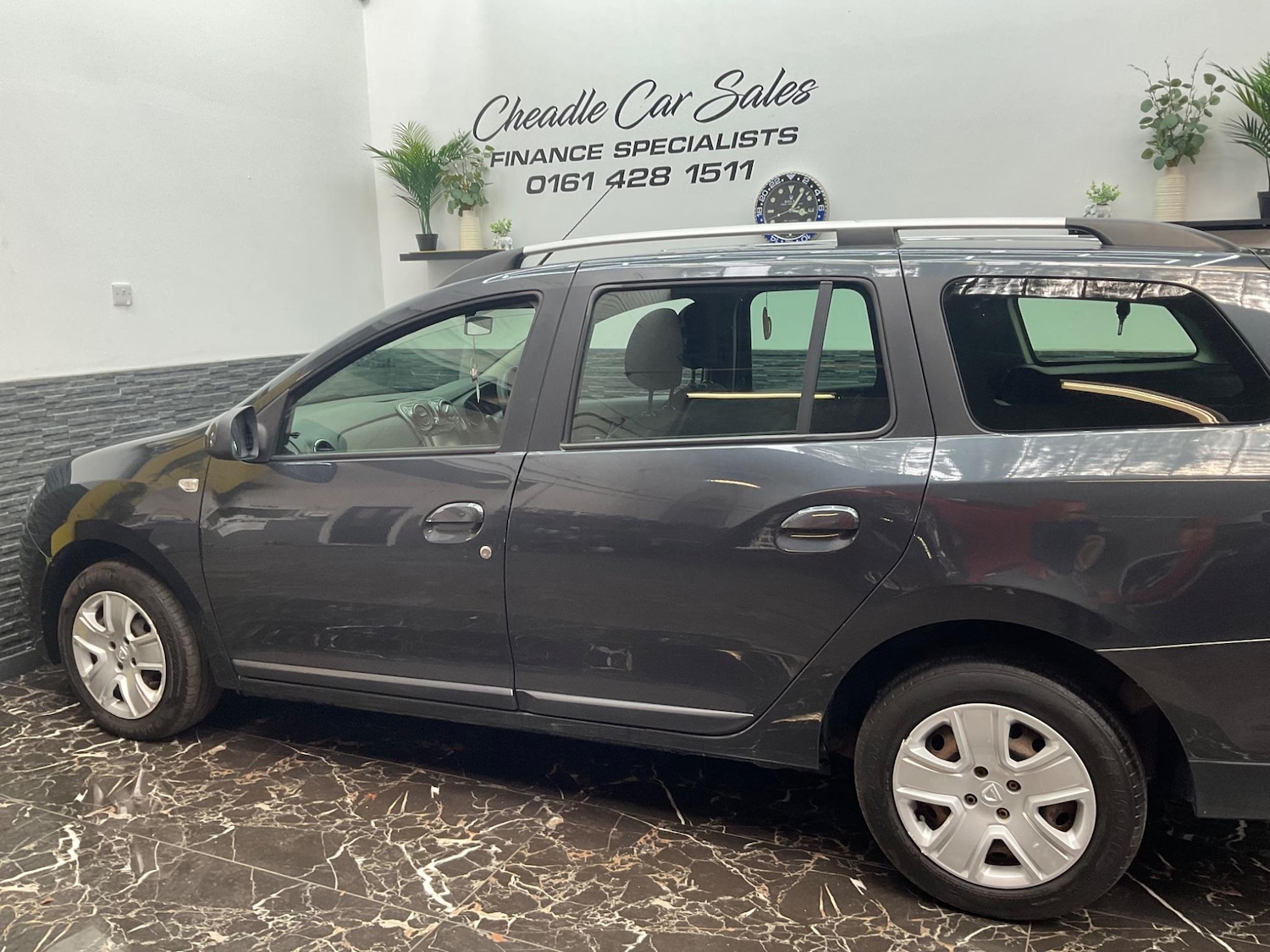 Used Dacia Logan MCV 2017 for sale - 76991848: Photo 17