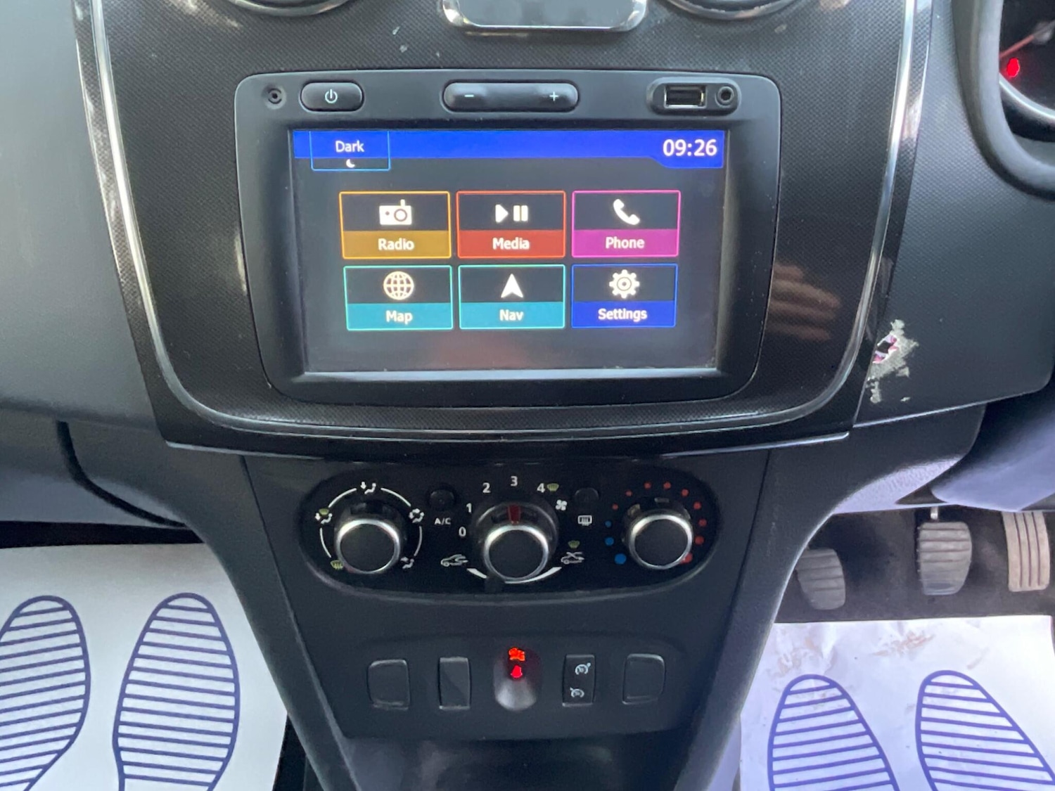 Used Dacia Logan MCV 2017 for sale - 76991848: Photo 27