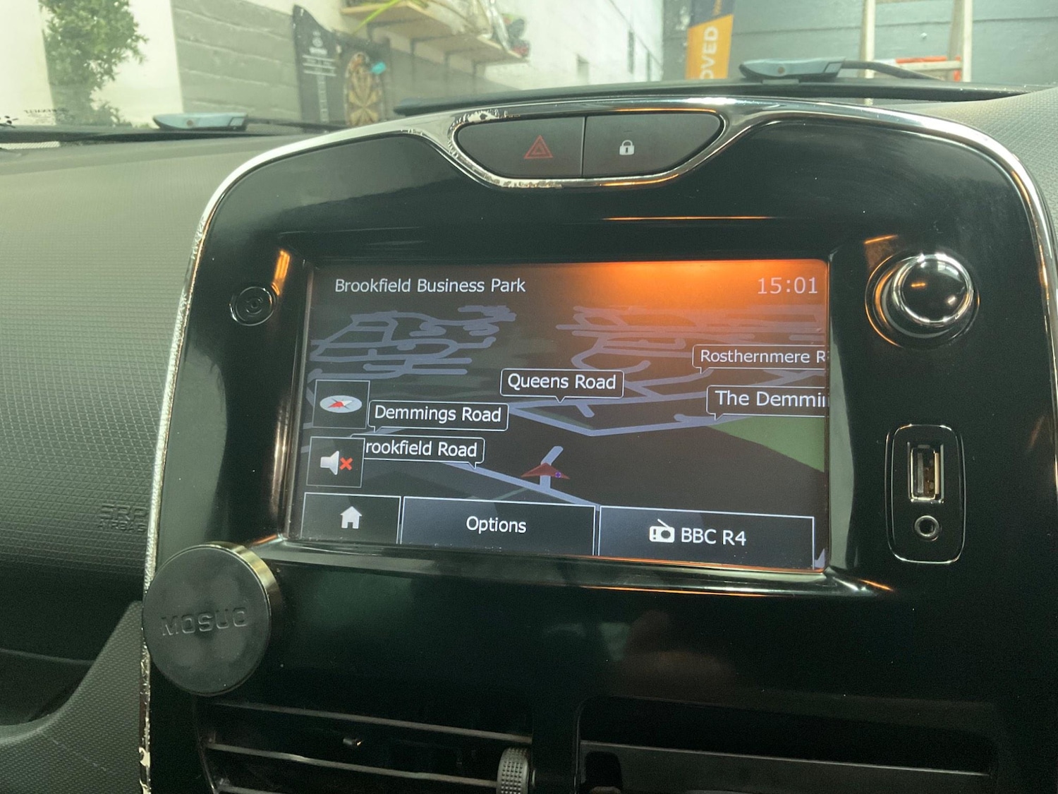 Used Renault Clio 2014 for sale - 76476611: Photo 11