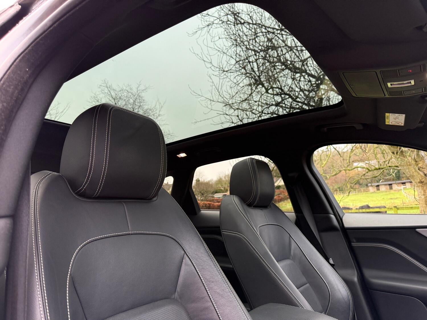 Used Jaguar F-Pace 2017 for sale - 77535872: Photo 13