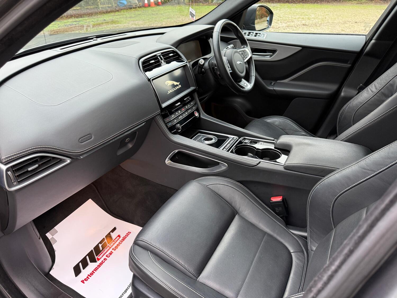 Used Jaguar F-Pace 2017 for sale - 77535872: Photo 15