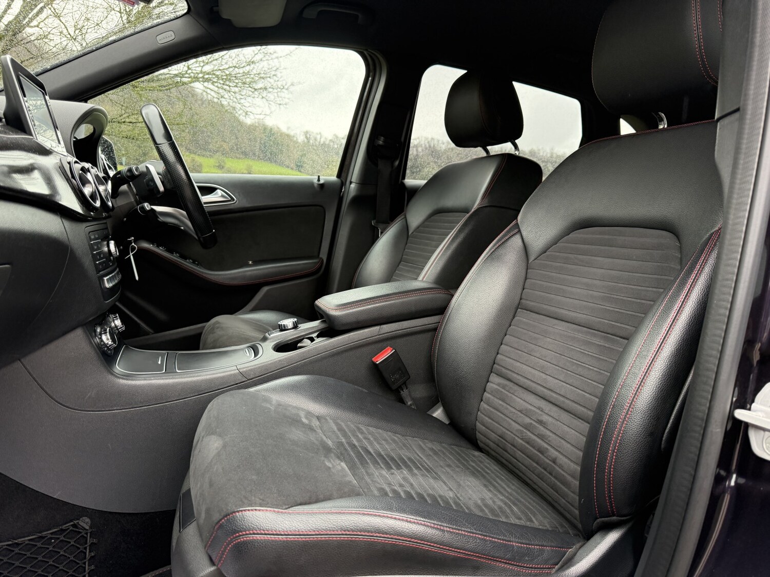 Used Mercedes-Benz B Class 2015 for sale - 77516139: Photo 16