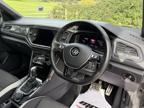 Used Volkswagen T-Roc 2018 for sale - 76101097: Photo 13