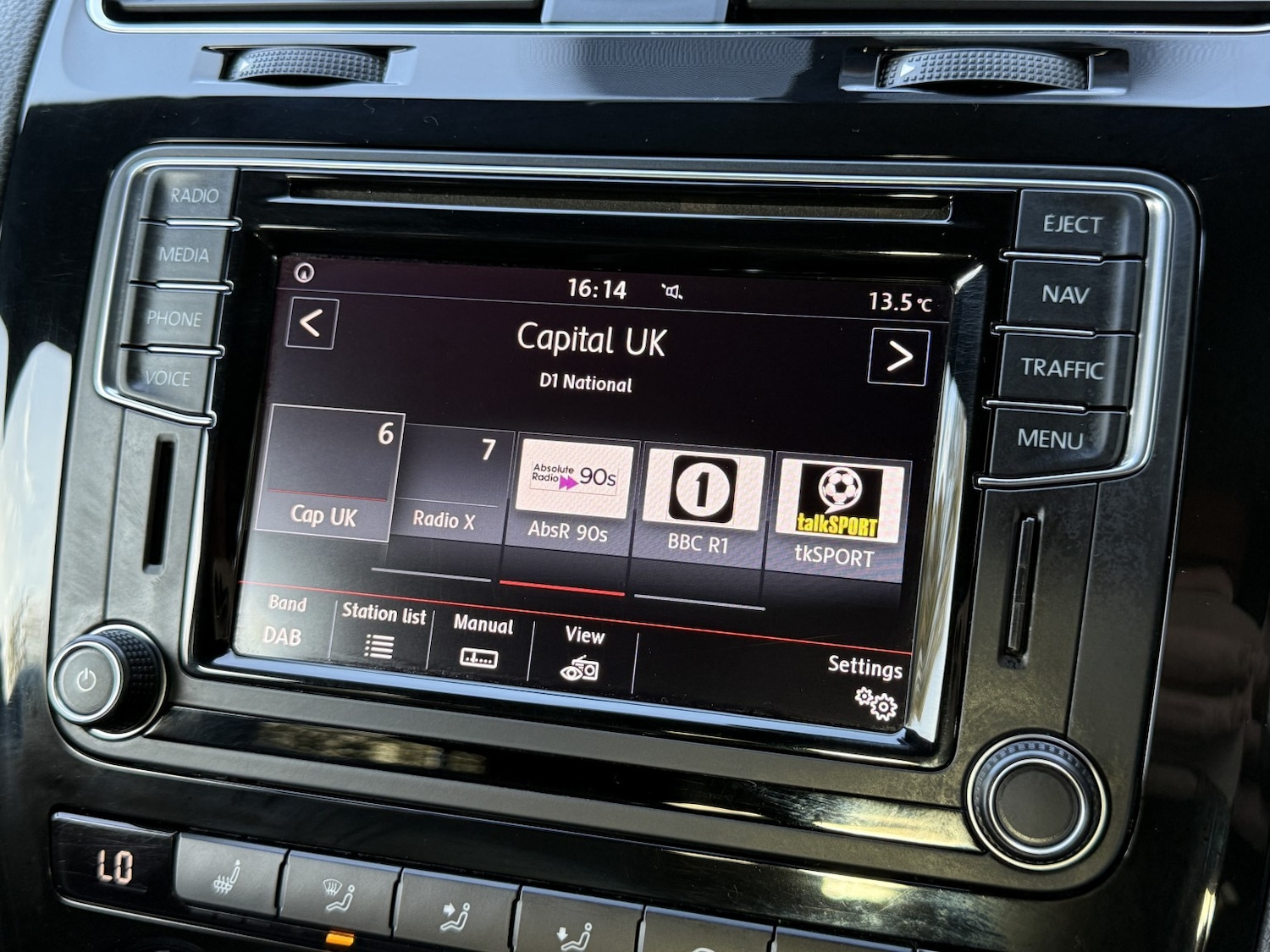 Used Volkswagen Scirocco 2016 for sale - 76376917: Photo 9