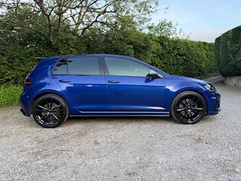 Used Volkswagen Golf 2017 for sale - 78603688: Photo