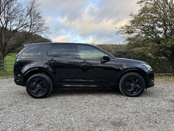 Used Land Rover Discovery Sport 2021 for sale - 76559966: Photo
