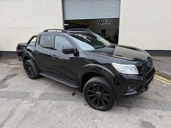 Used Nissan Navara 2018 for sale - 78182917: Photo