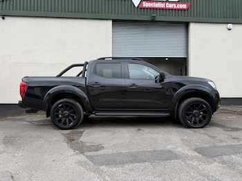 Used Nissan Navara 2018 for sale - 78182917: Photo