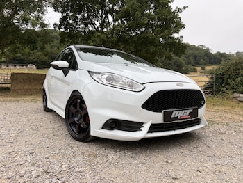 Used Ford Fiesta 2014 for sale - 79340864: Photo