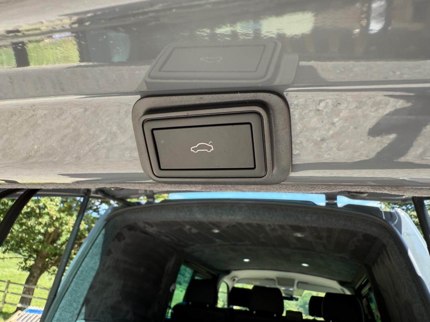 Used Volkswagen Transporter 2022 for sale - 76799093: Photo 33