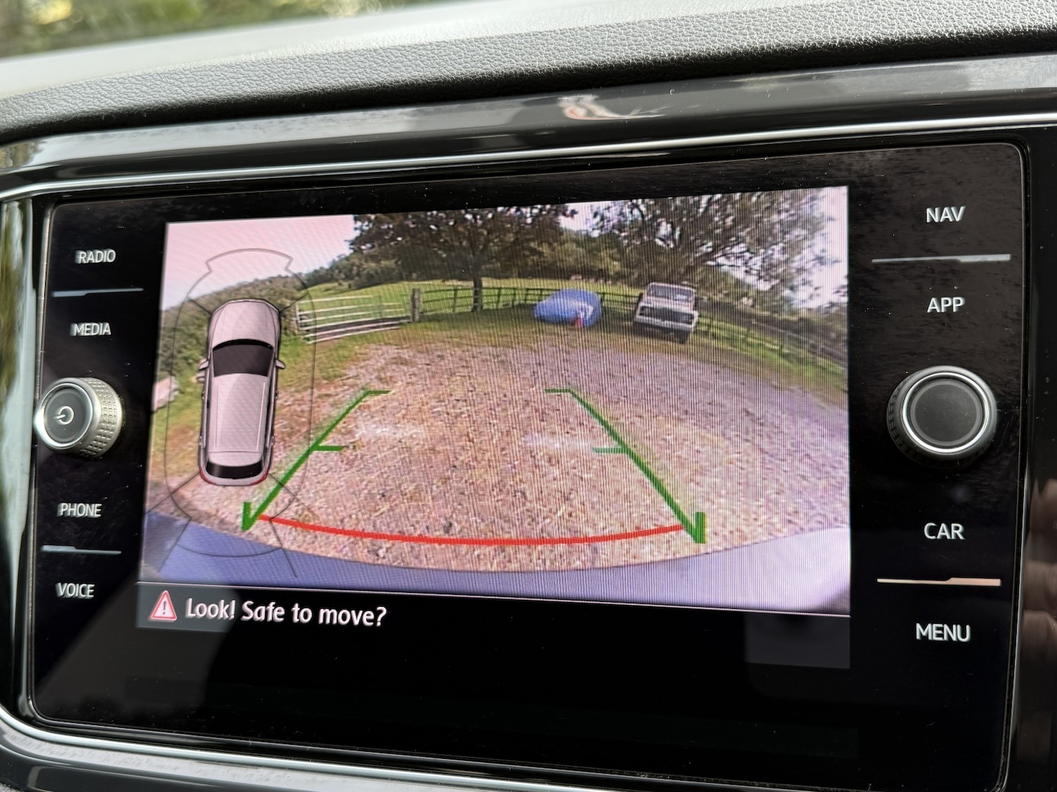 Used Volkswagen T-Roc 2018 for sale - 76618719: Photo 19