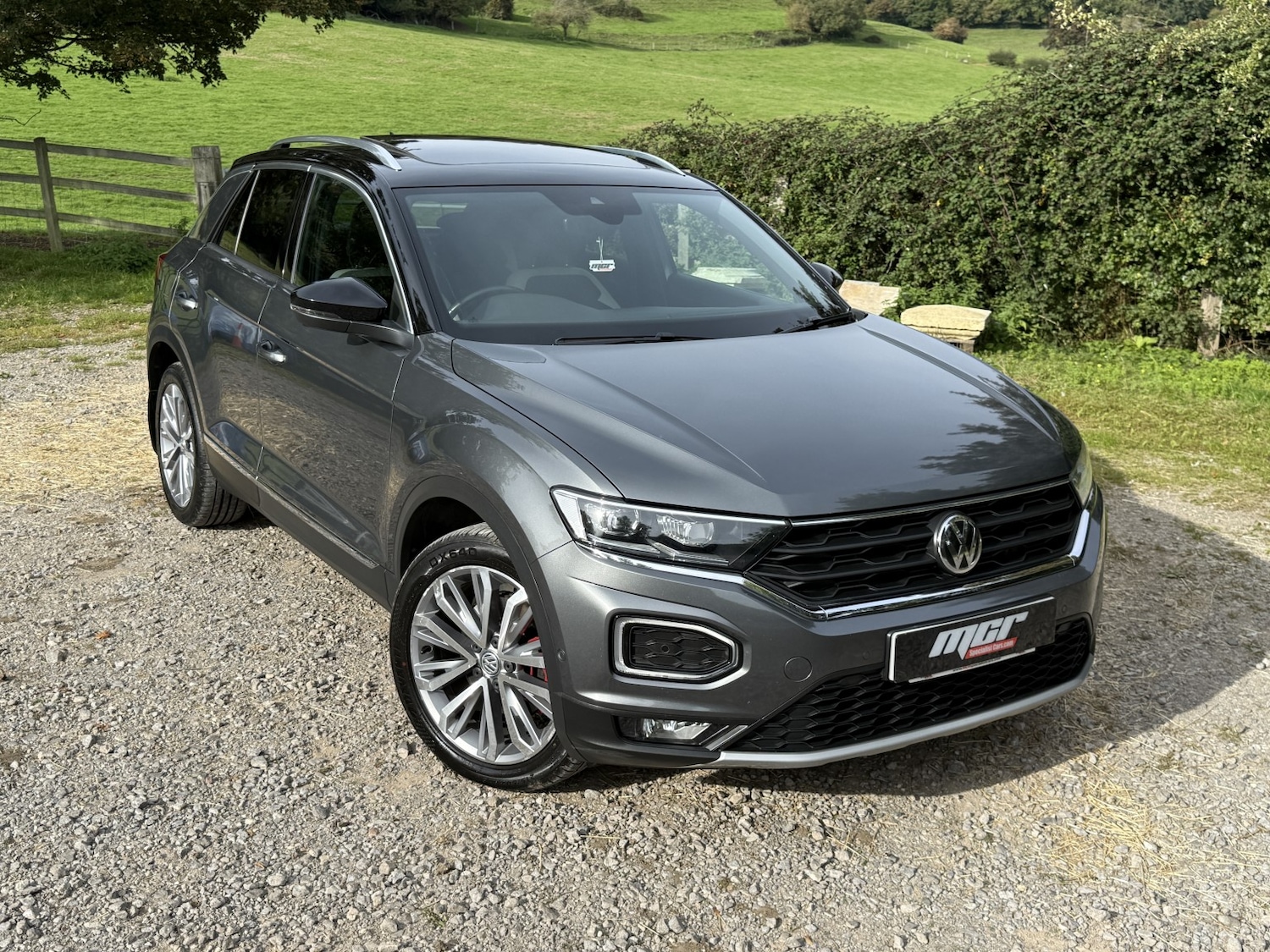 Used Volkswagen T-Roc 2018 for sale - 76618719: Photo 3