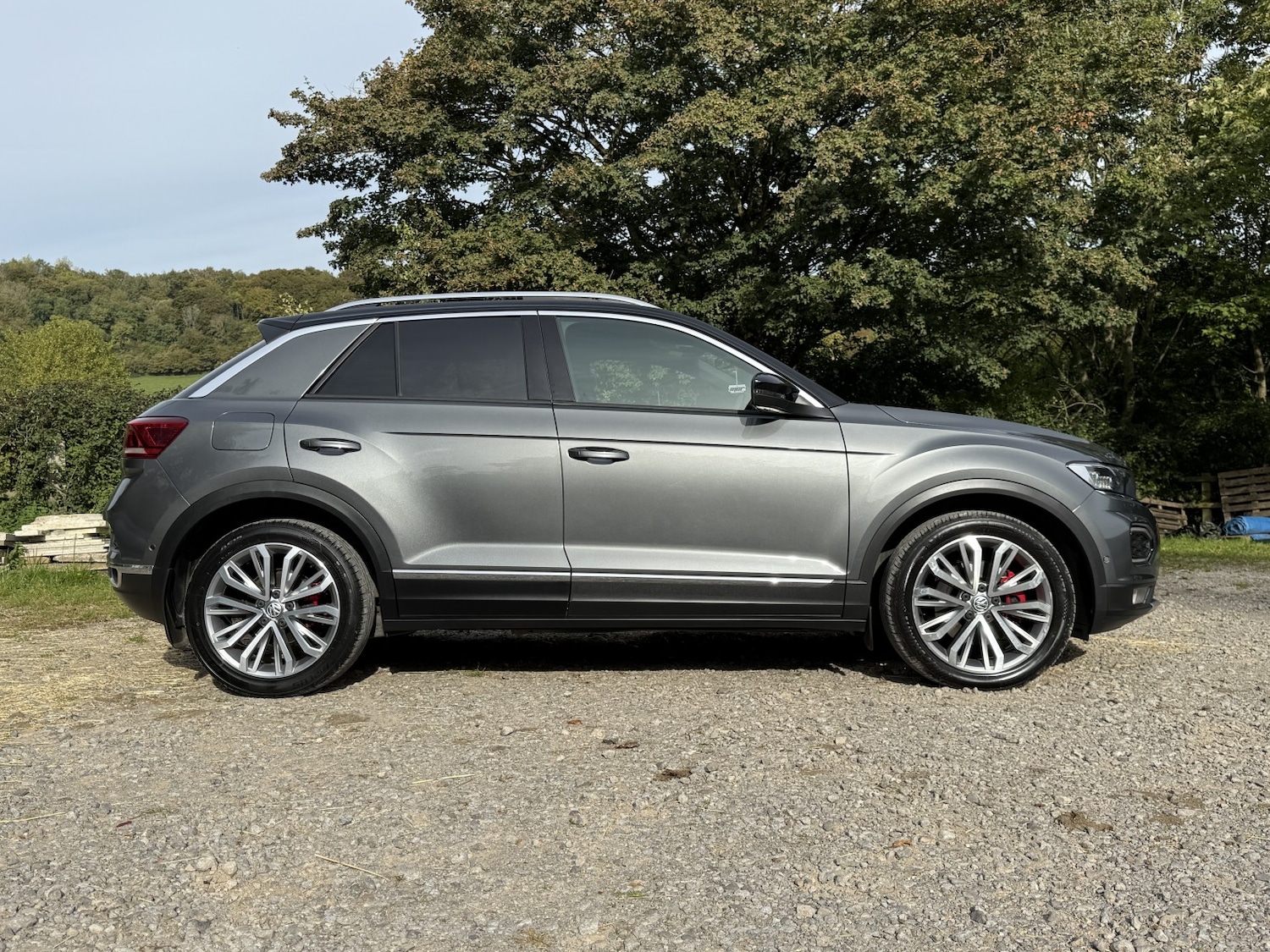 Used Volkswagen T-Roc 2018 for sale - 76618719: Photo 4