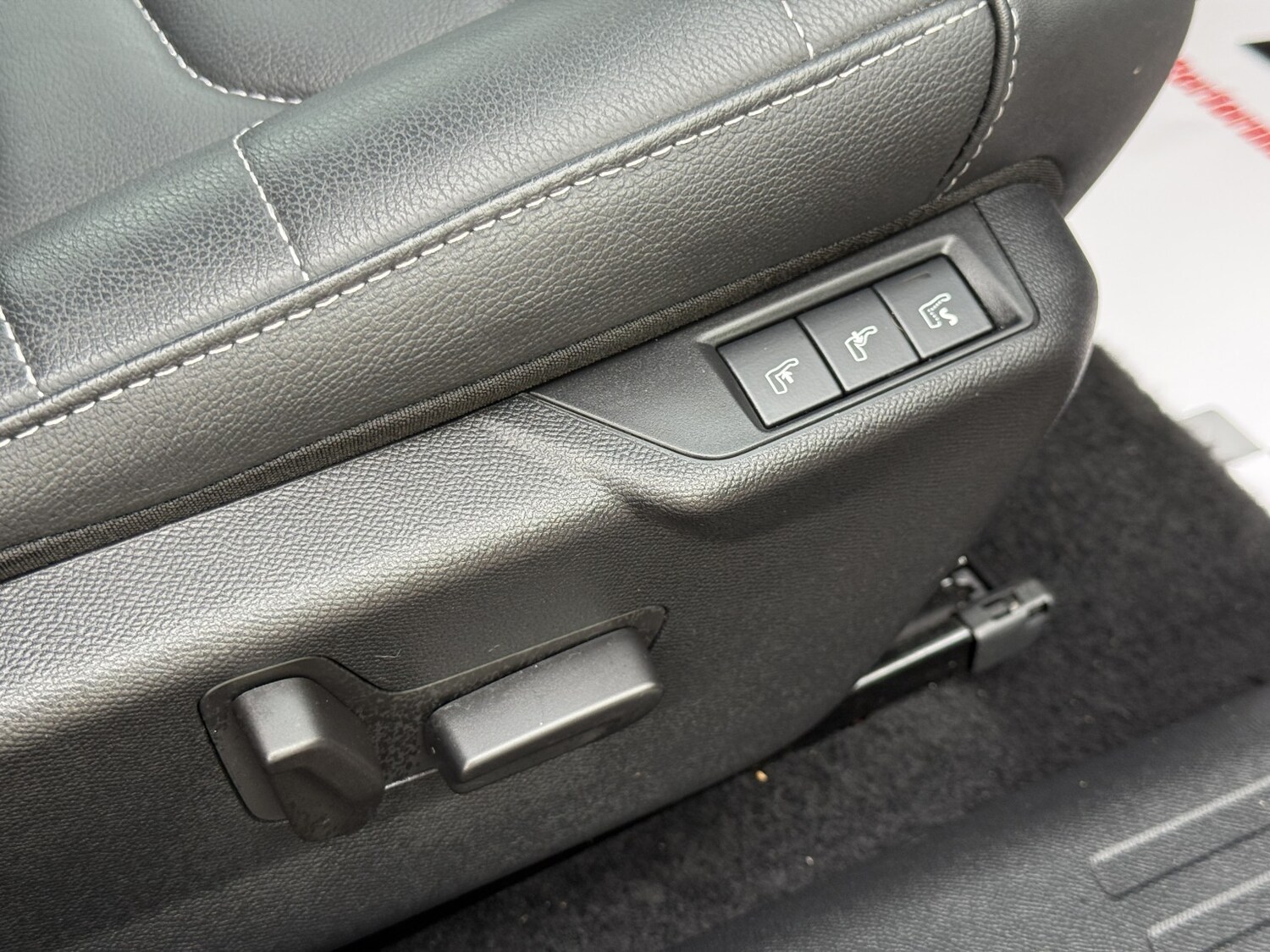 Used Citroen e-C4 2023 for sale - 77395276: Photo 22